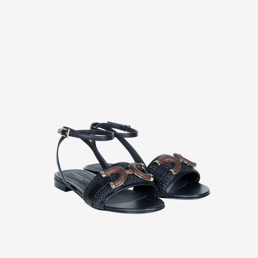sandalo flat in apataki nero con accessorio in legno e cinturino alla caviglia elvas - Nero | Roberto Festa