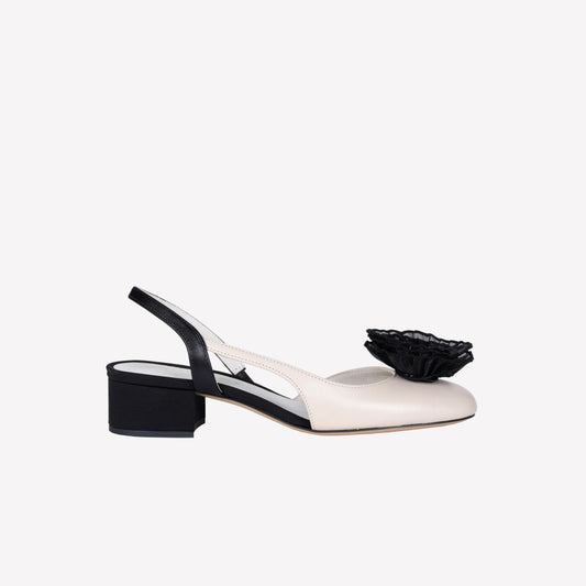 SLINGBACK IN PELLE BICOLORE CON FIORE IN TULLE ANTONIE - Tutti i prodotti | Roberto Festa