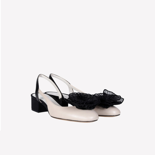 SLINGBACK IN PELLE BICOLORE CON FIORE IN TULLE ANTONIE - Tutti i prodotti | Roberto Festa