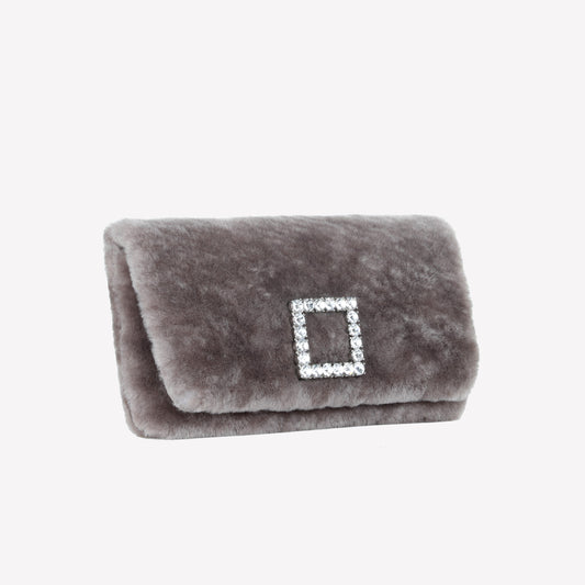 BORSA CLUTCH IN MONTONE EFFETTO VISONE NUTRIA CON FIBBIA QUADRA COLOR SILVER CON CRISTALLI CAPRILUX - Grigio | Roberto Festa
