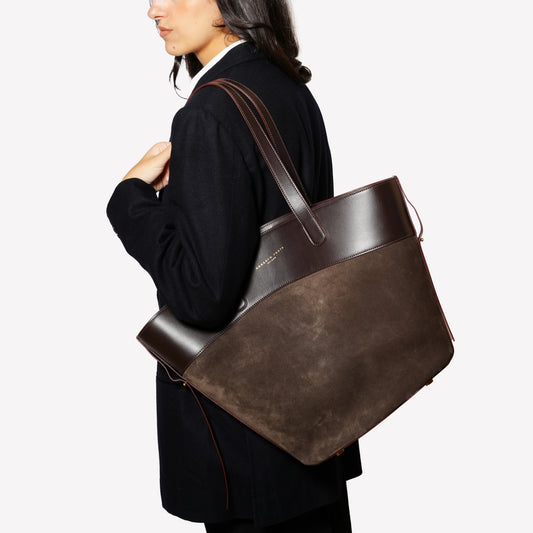 BORSA SECCHIELLO IN PELLE SCAMOSCIATA COLOR TESTA DI MORO ELISEA - Marrone | Roberto Festa