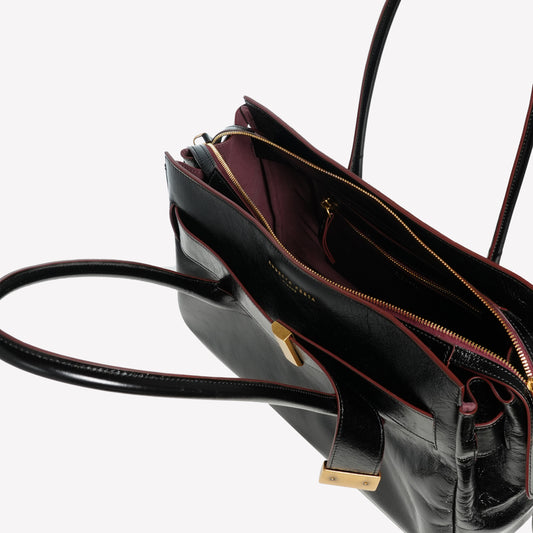 BORSA A SPALLA IN PELLE DI AGNELLO LUCIDO NERO CON ACCESSORIO ORO EMERALDA - Nero | Roberto Festa