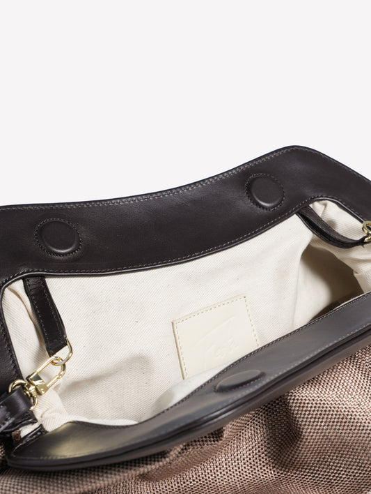 POUCH IN RAFFIA MARRONE CON CORNICE IN PELLE NAYARA - Marrone | Roberto Festa