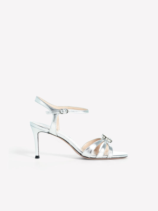 SANDALO IN PELLE LAMINATA ARGENTO CON FASCE SOTTILI  E PIETRA STRASS TACCO MEDIO SOPHIE - Scarpe da Sposa | Roberto Festa